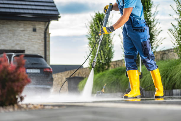 Best Pool Deck Cleaning  in Russell, KY